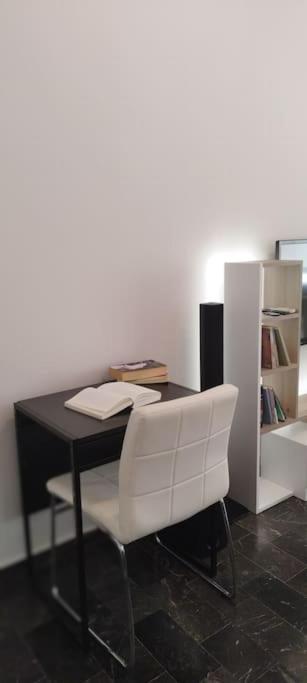 Athens Paradise Apartament 50 Sqm Near To Metro #2 Bagian luar foto